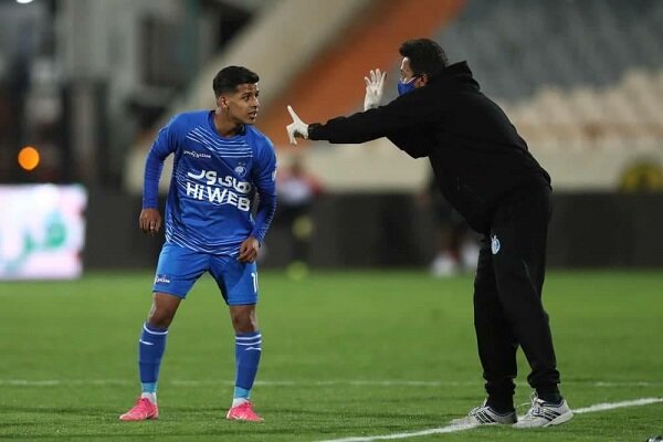 فیلمی که کار دست فکری داد/ صمد مرفاوی سرمربی استقلال می‌شود!|خبر فوری