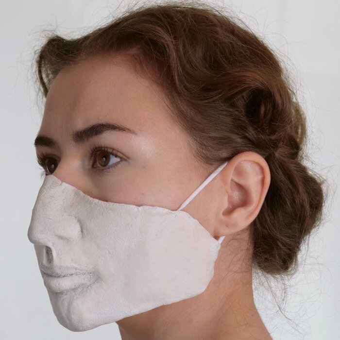 ماسک‌های خلاقانه‌ای که هنرمندان مشهور جهان طراحی کردند|خبر فوری