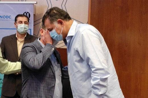 توضیح علی دایی درباره دلیل بستری شدنش در بیمارستان/ عکس