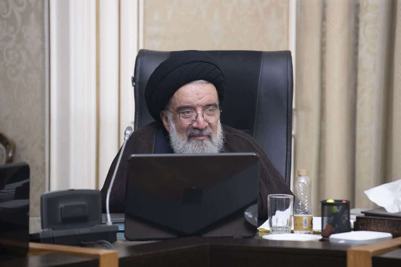 ابقای آیت الله جنتی 99 ساله در سمت دبیر شورای نگهبان