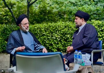 عیادت سیدحسن خمینی از سید محمد خاتمی