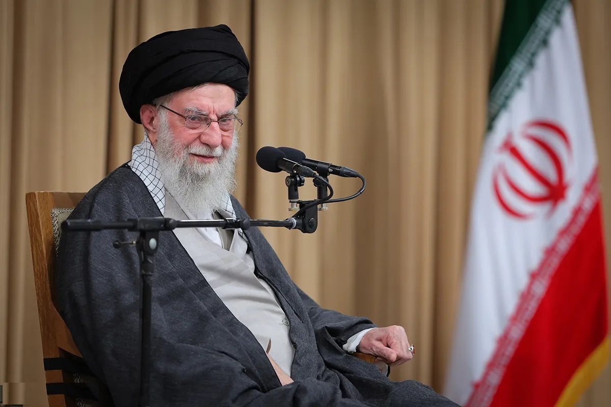 موافقت رهبر انقلاب با عفو و تخفیف مجازات محکومان؛ جشنی برای آزادی و امید